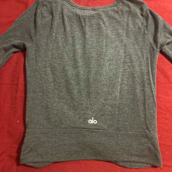 Alo Yoga Cover Long Sleeve Top
Color: Anthracite Large - Picture 5 of 5